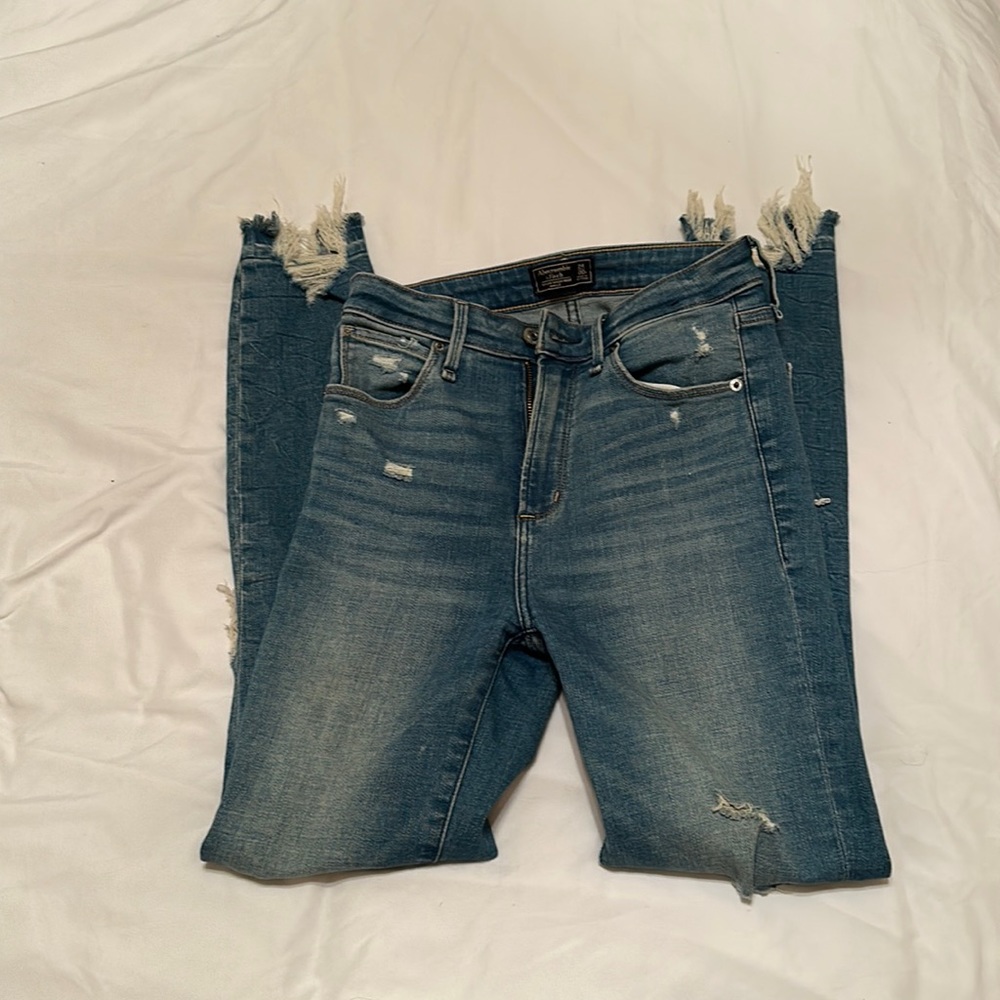 Abercrombie Simone High-rise with rips